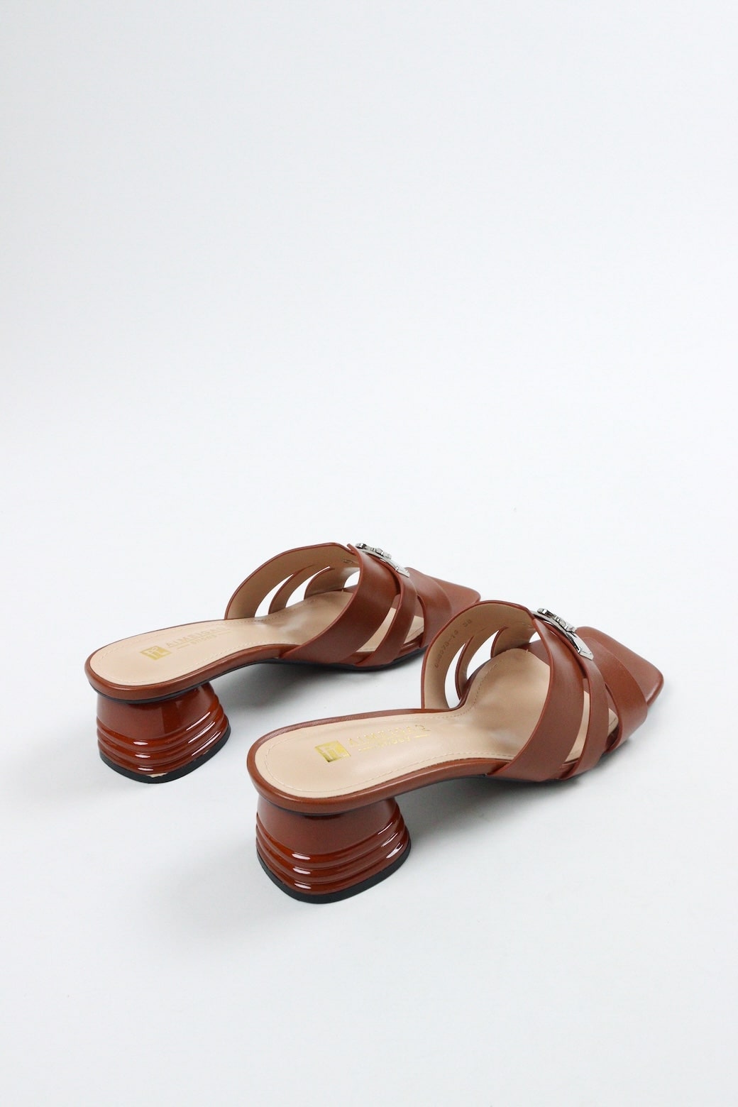 Women's Butterfly Slip-On Heels — Brown